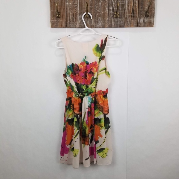 Margo & Sebastian Pink Pleated Floral Mini Dress - Picture 4 of 6